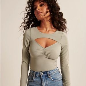 Ruched Long-Sleeve Cutout Top